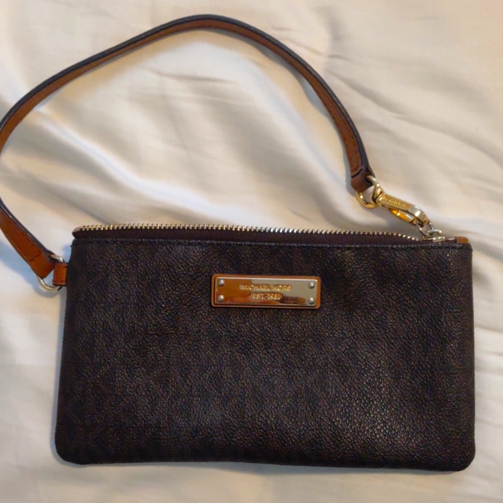Michael Kors wallet